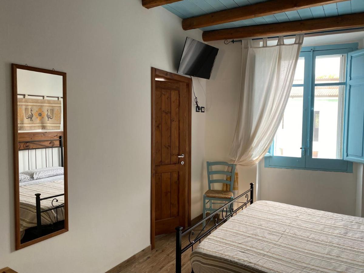 B&B Alba Chiara 오리스타노 외부 사진